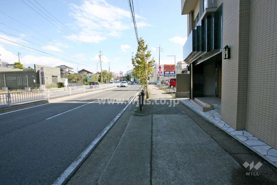 敷地の前面道路