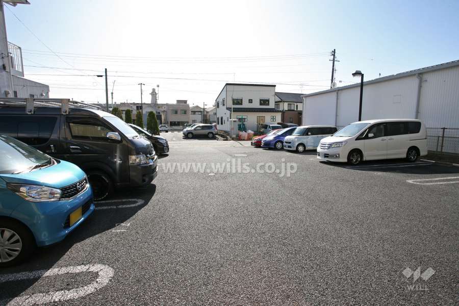 敷地内駐車場（屋外平面式）