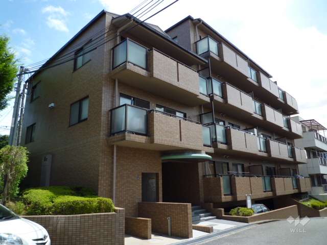 セントラルステージ千里2番館の外観