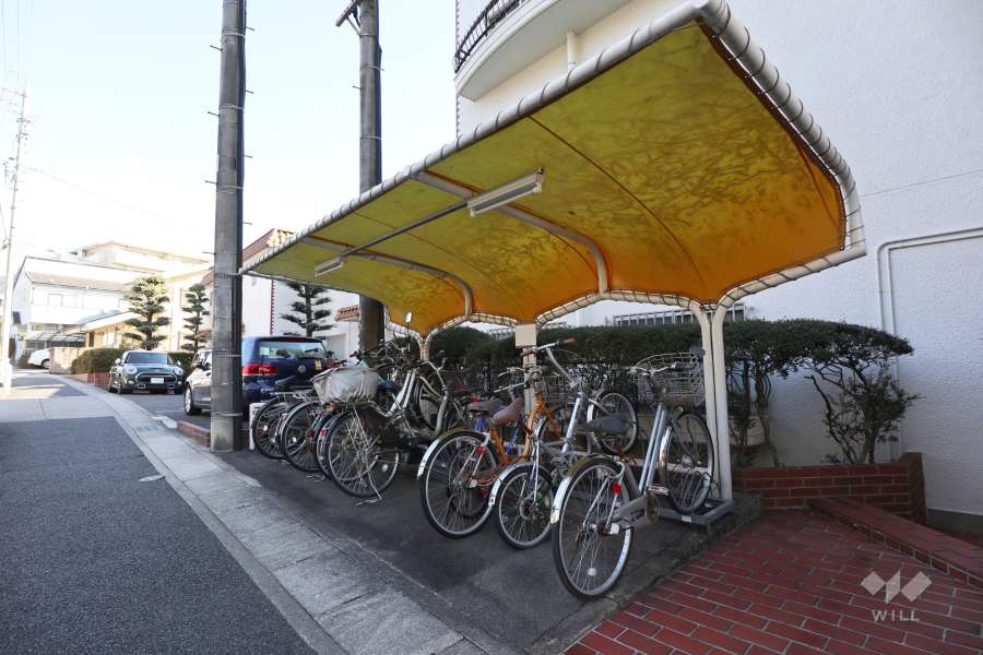 駐輪場