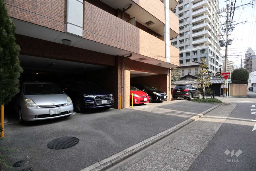 敷地内駐車場（屋内平面式、屋外平面式）