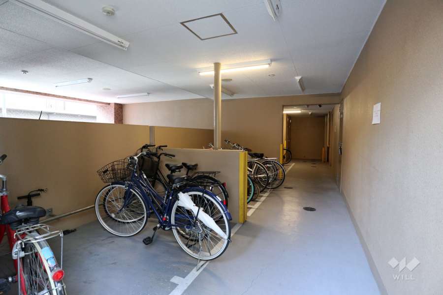駐輪場