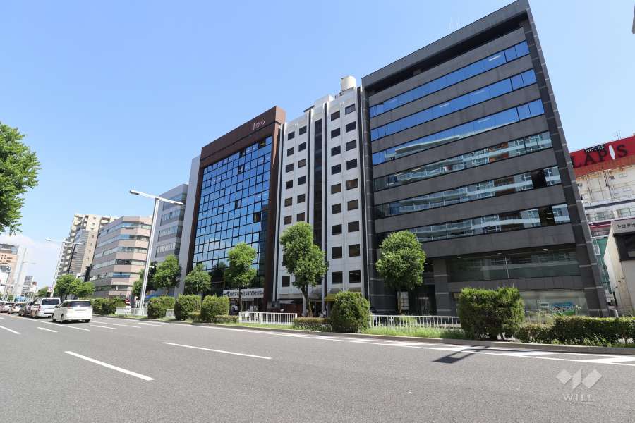 ユニーブル新栄の外観（北西側から）
