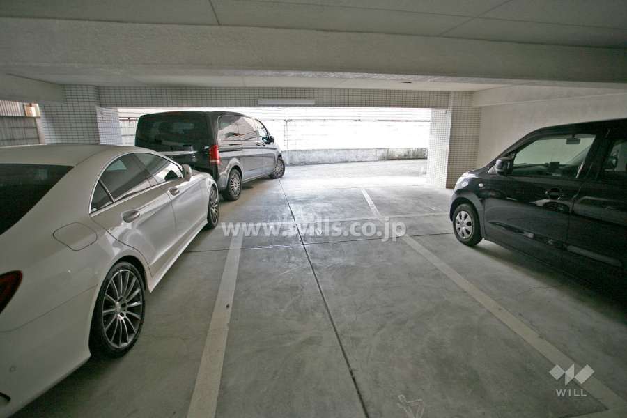 敷地内駐車場(屋内平面式)