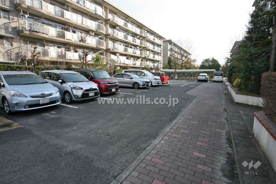 敷地内駐車場(屋外平面式)