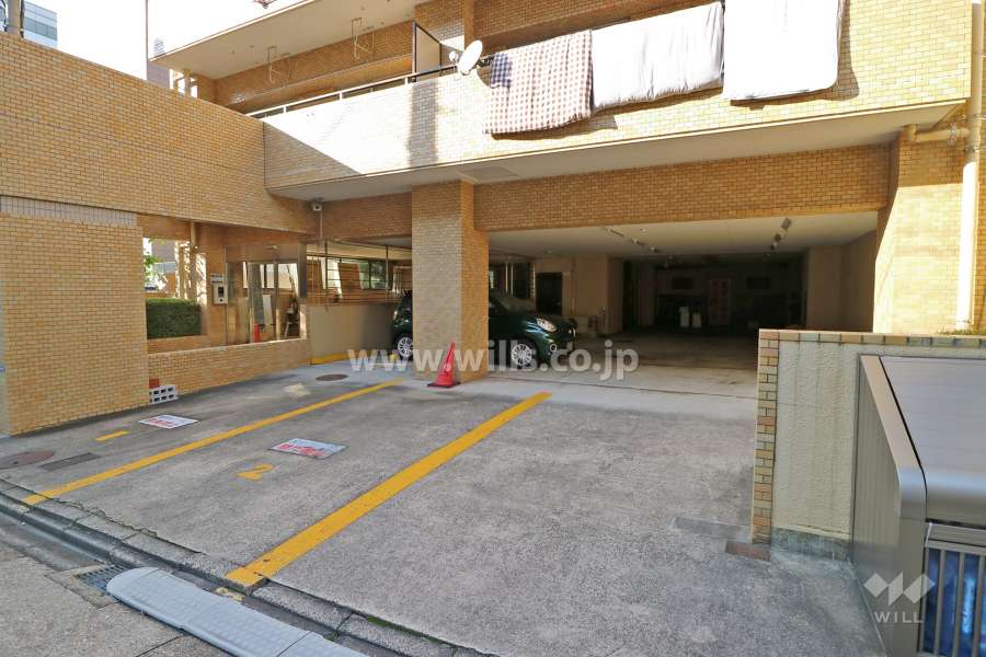 敷地内駐車場(屋外平面式)