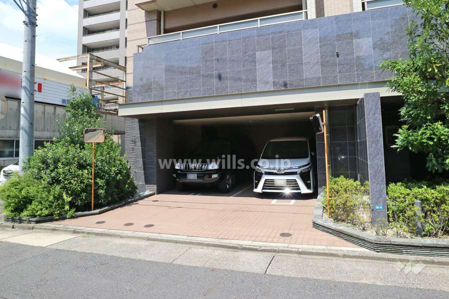 敷地内駐車場（屋内平面式）