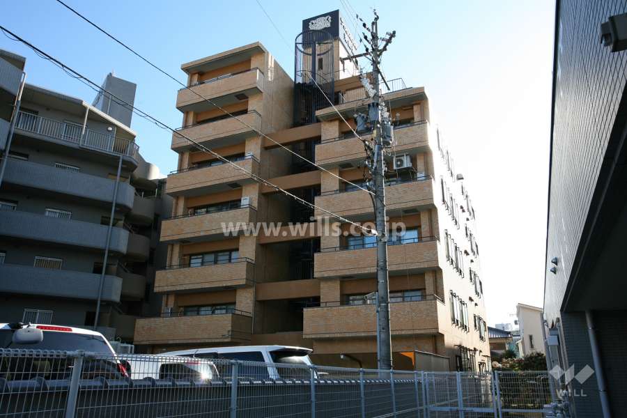 ライオンズマンション東白壁の外観（北西側から）