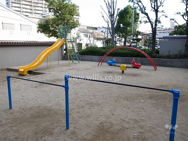 C棟北側にあるプレイロット