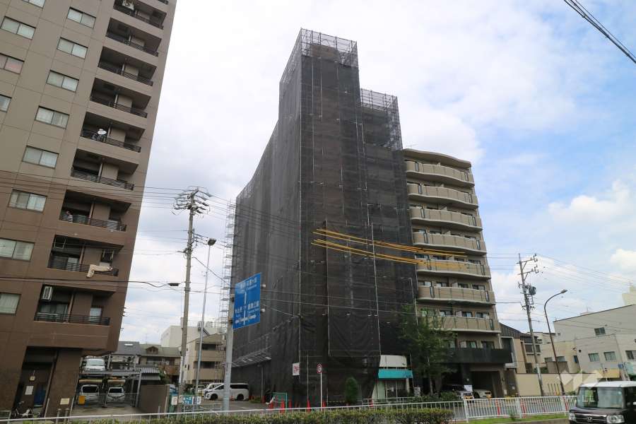 セーエーマンションの外観（南西側から）※2019年7月現在大規模修繕工事中