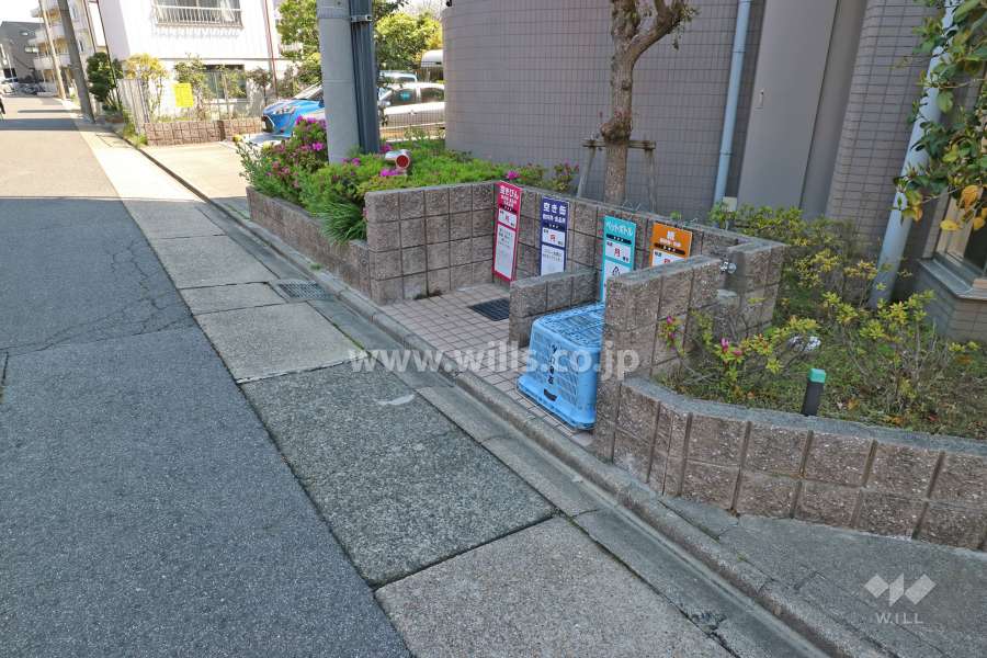 ゴミ置き場