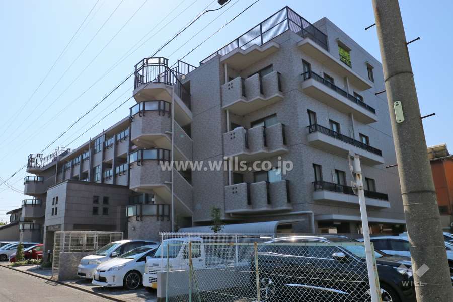 ロイヤルマンション新瑞橋の外観２