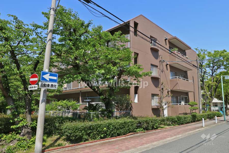 コープ野村新瑞橋5号棟の外観(南東側から)