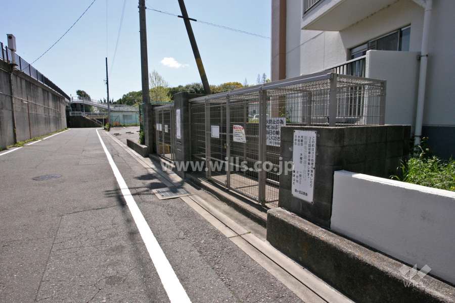 ゴミ置き場