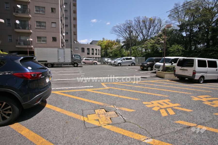 敷地内駐車場(屋外平面式)