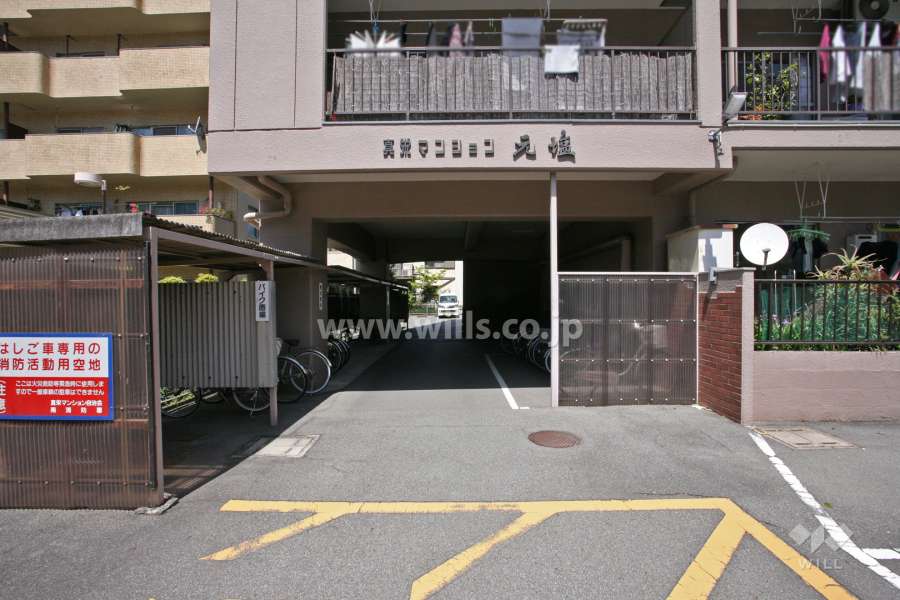 エントランスアプローチ