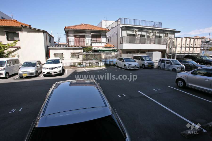 敷地内駐車場(屋外平面式)