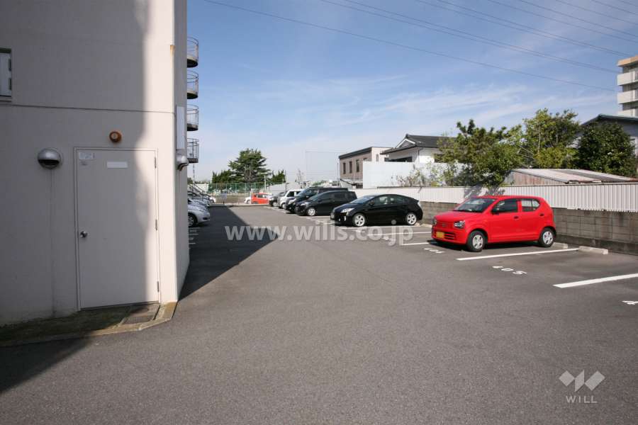 敷地内駐車場（屋外平面式）