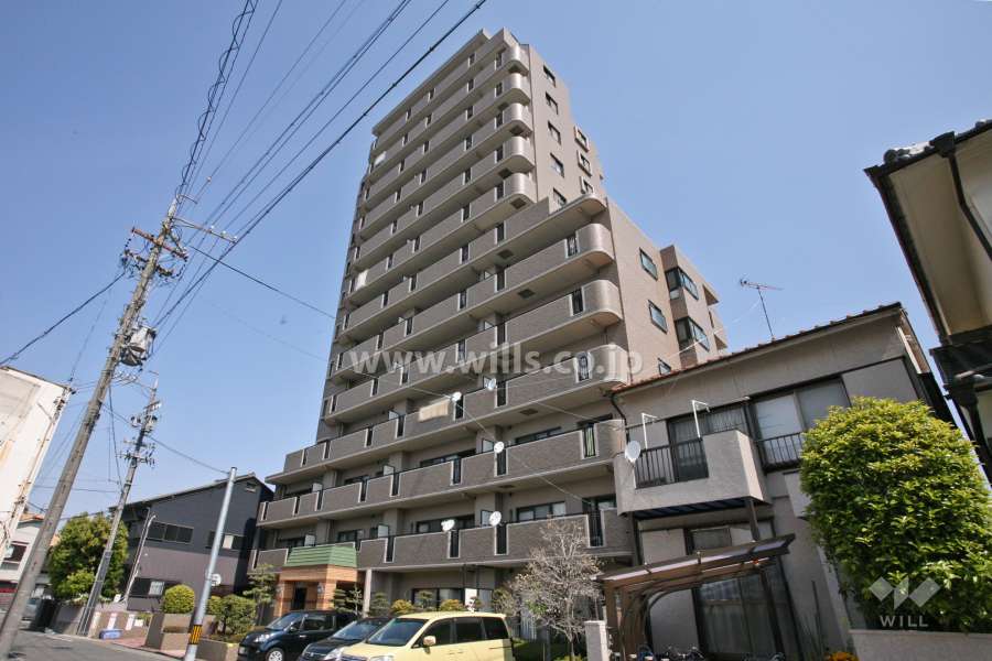 ネオステージ妙音通南の外観(南側から)