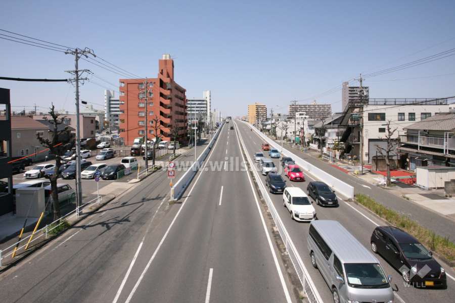 敷地北側の前面道路（東海通）