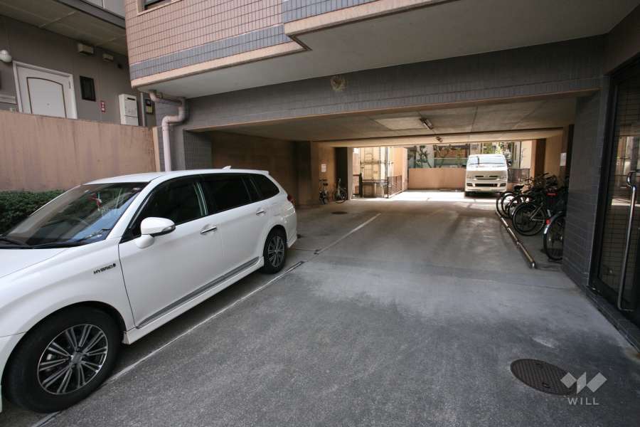 敷地内駐車場（屋内平面式・屋外平面式）