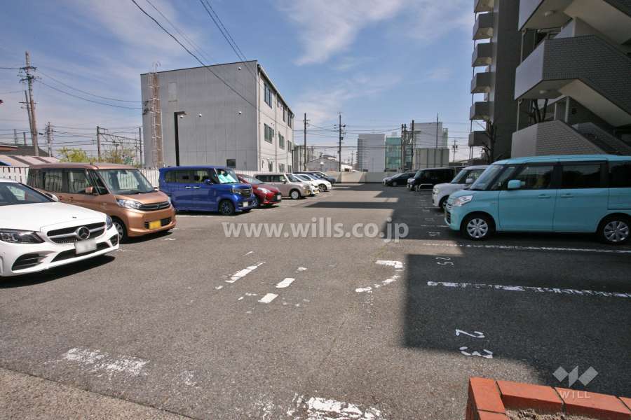 敷地内駐車場(屋外平面式)