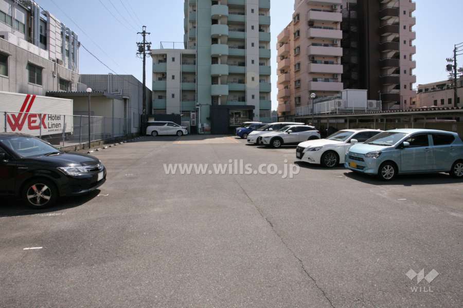敷地内駐車場（屋外平面式）