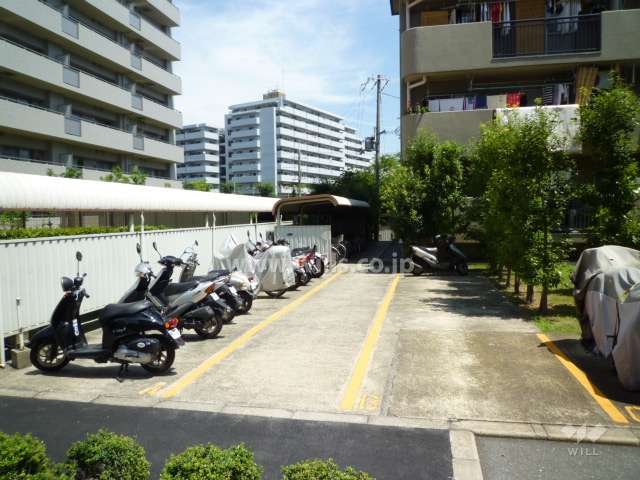 バイク置き場