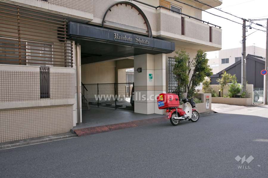 エントランスアプローチ
