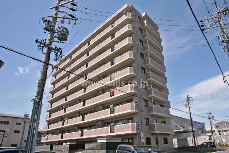 宝マンション星崎西の外観(東側から)