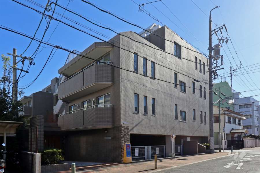 桜本町シティハウスの外観（北西側から）
