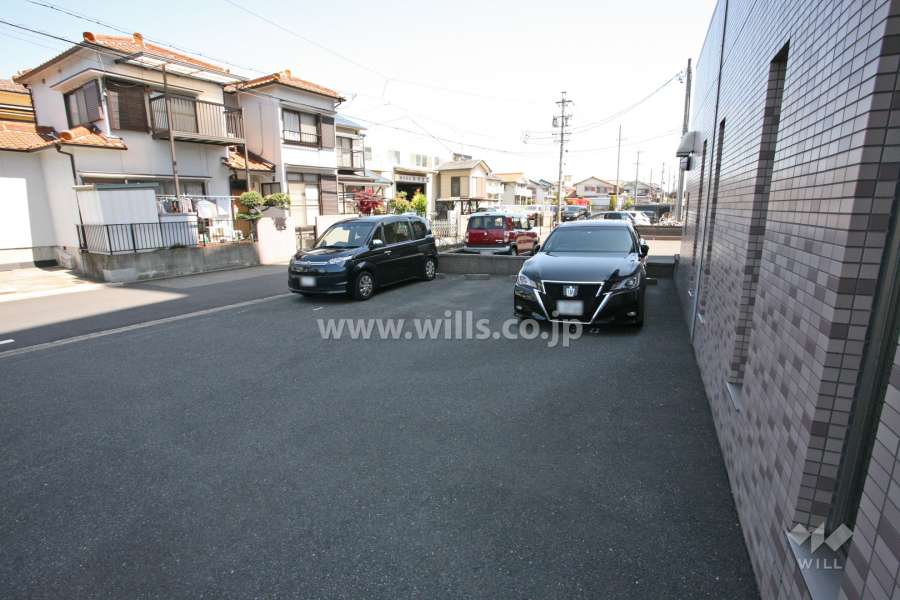 敷地内駐車場（屋外平面式）