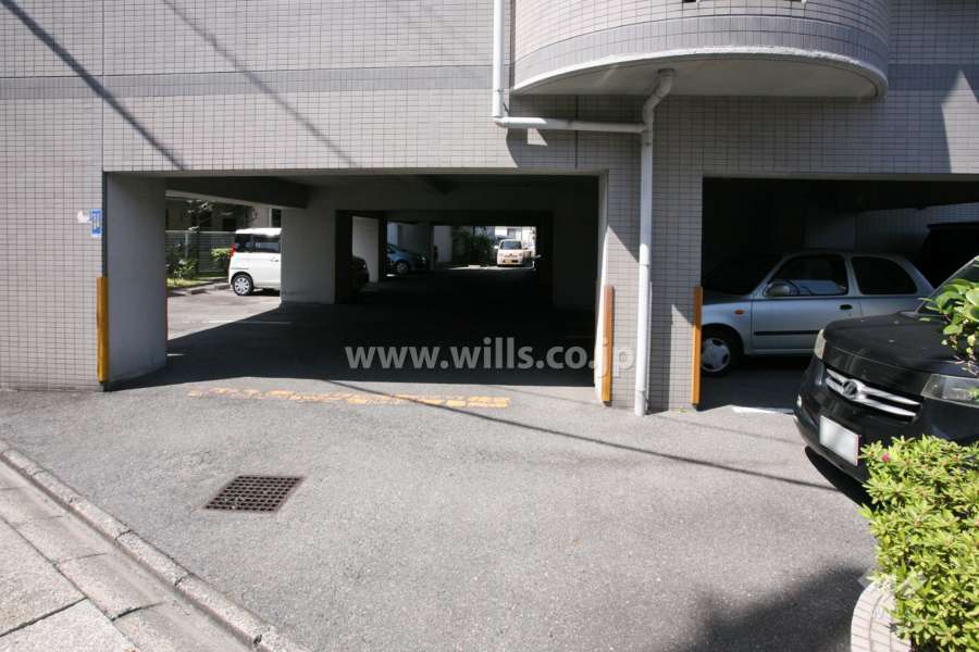 敷地内駐車場（屋内平面式・屋外平面式）