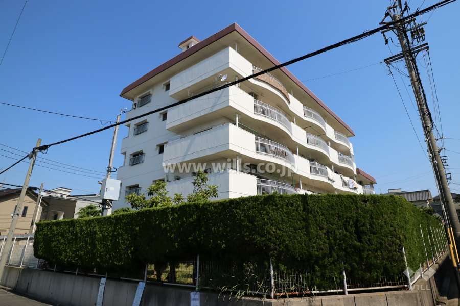 粕畠住宅3号棟の外観（南東側から）