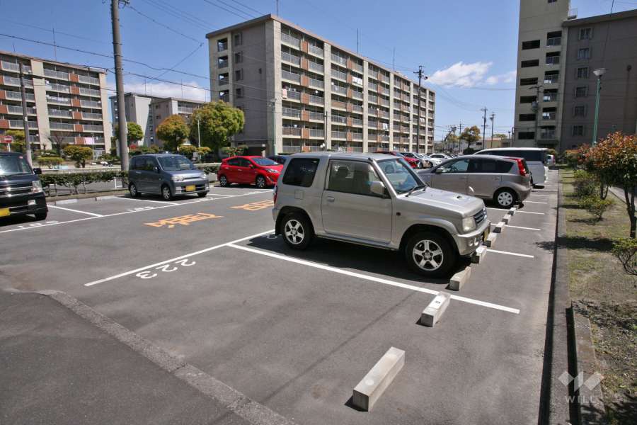 敷地内駐車場(屋外平面式)