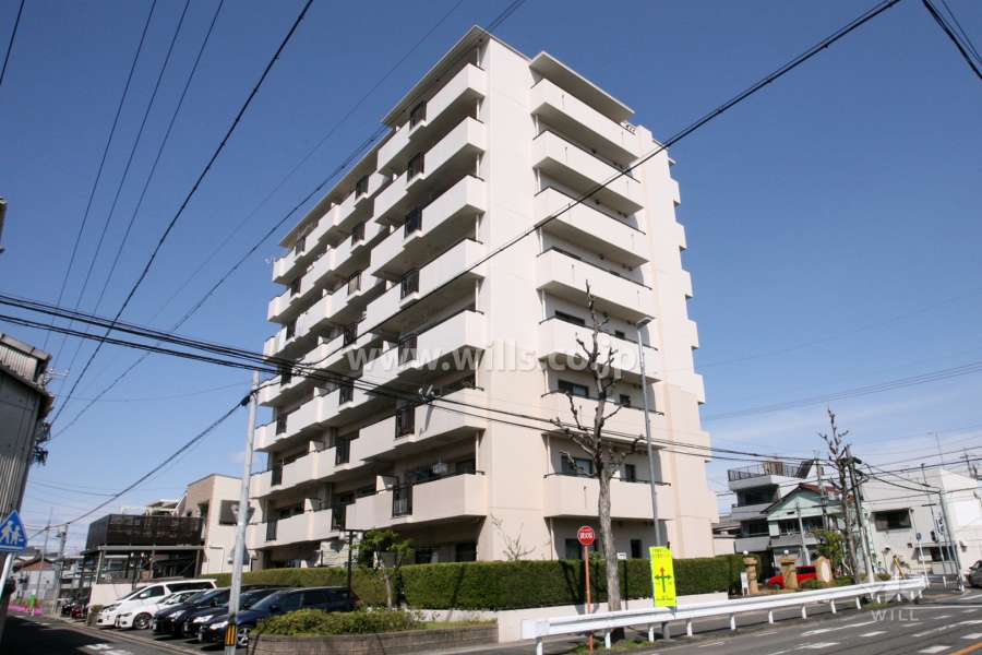 宝マンション豊の外観（南東側から）