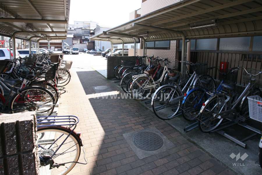 駐輪場