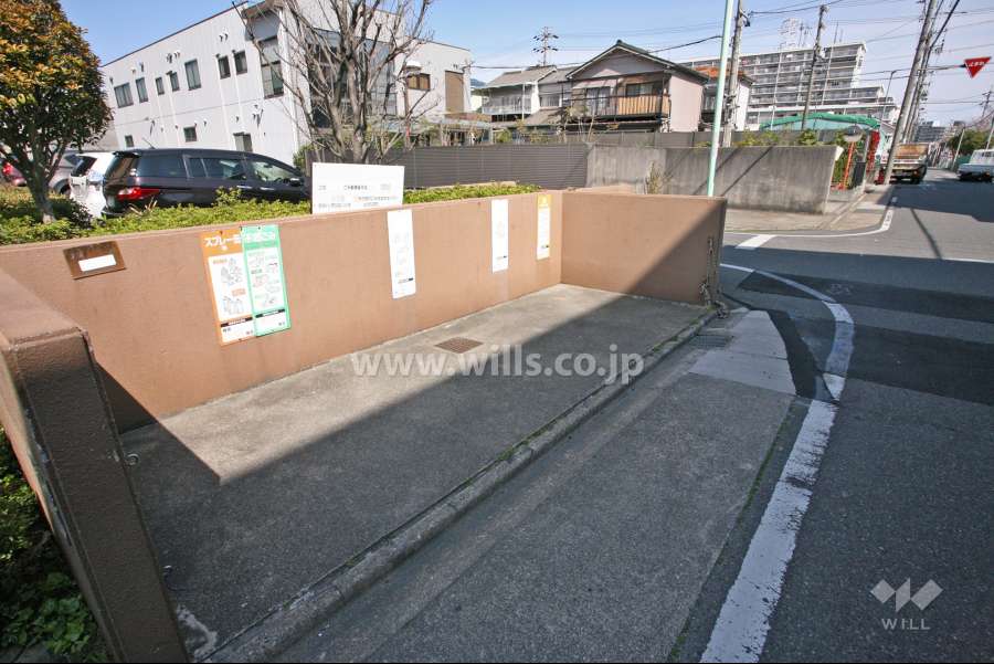 ゴミ置き場