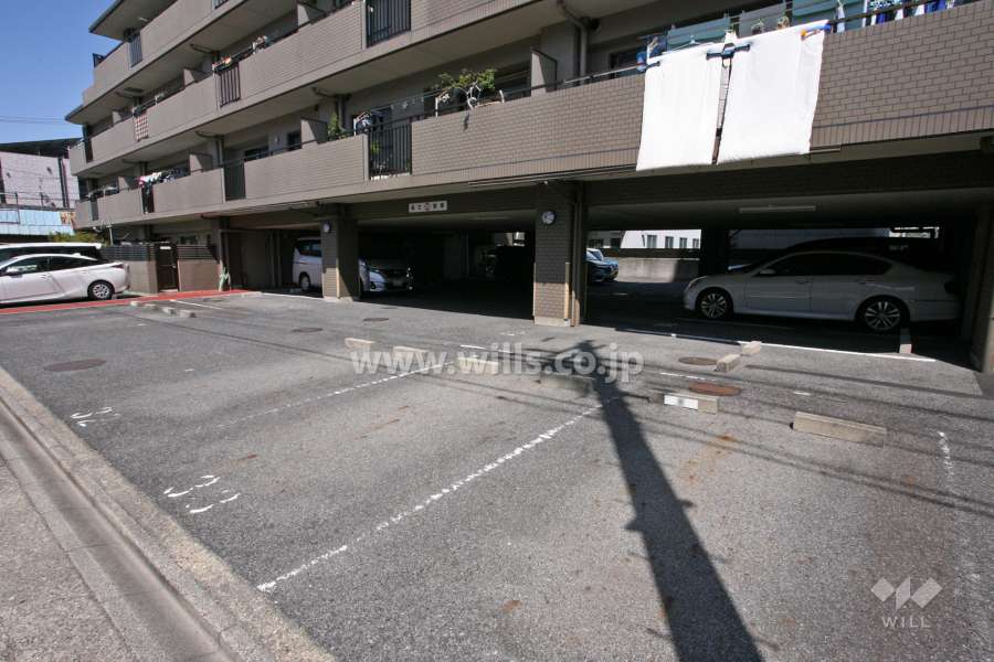 敷地内駐車場（自走式）
