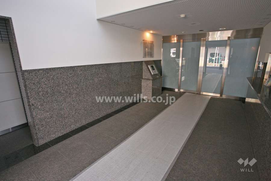 エントランスホール