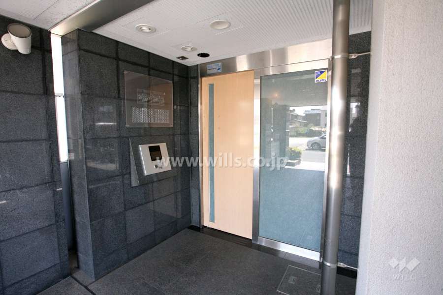 サブエントランス(南側)