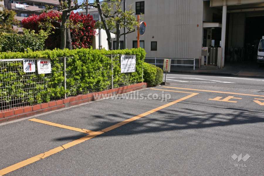 来客者駐車場