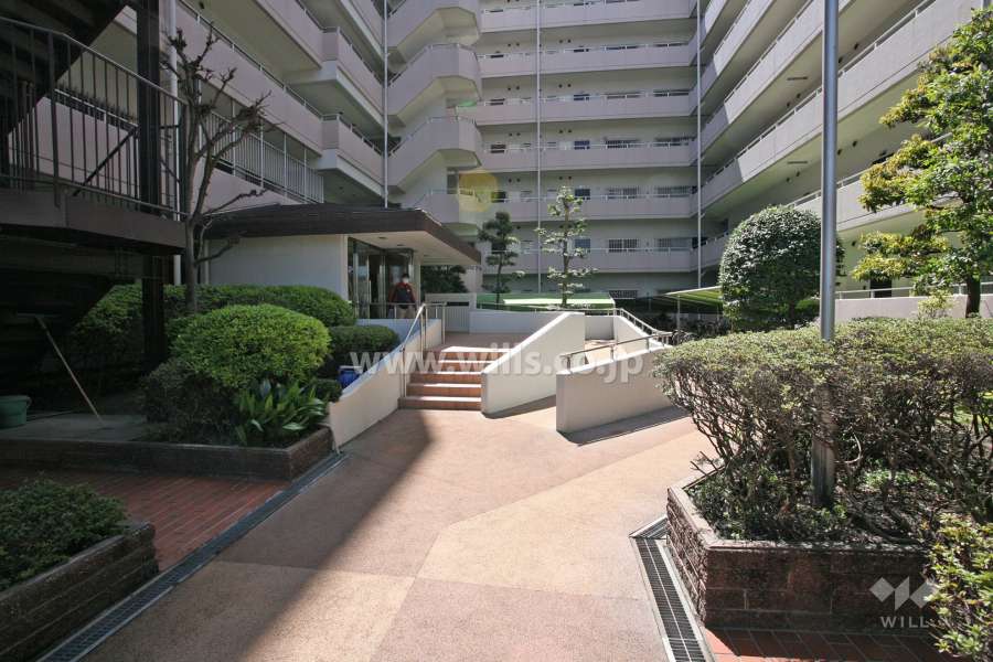 エントランスアプローチ