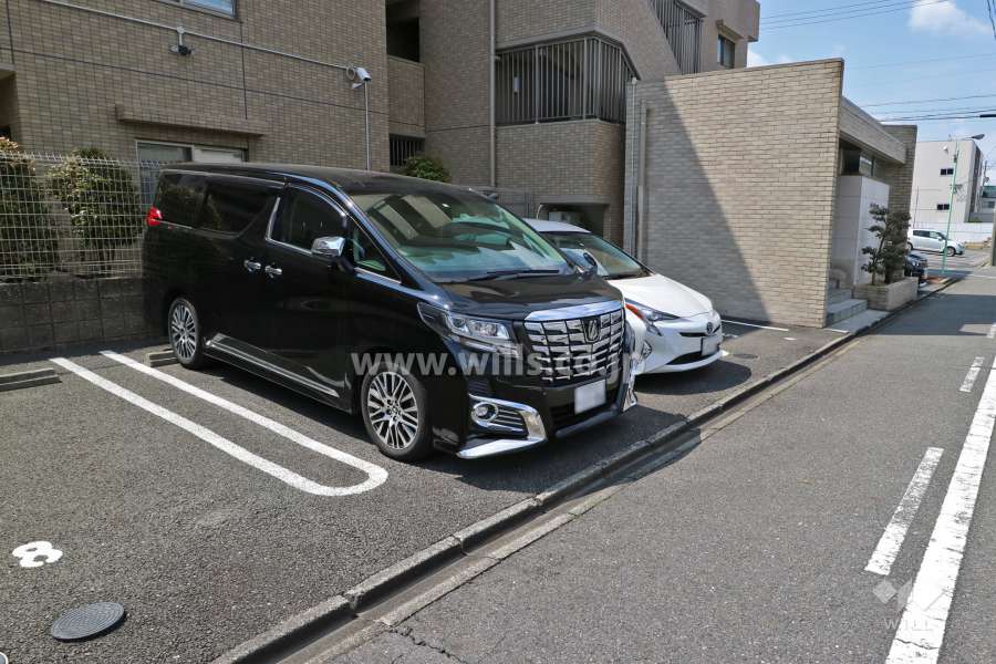 敷地内駐車場(屋外平面式)