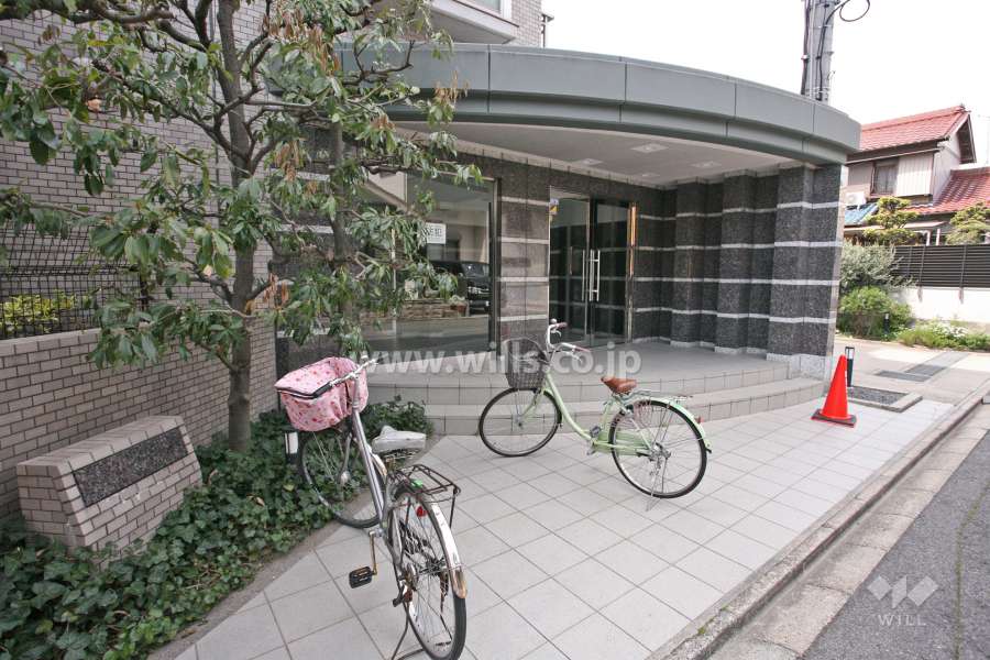 エントランスアプローチ