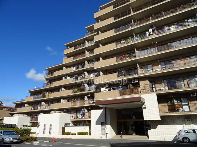 インペリアル千里山田の外観（南西側から）