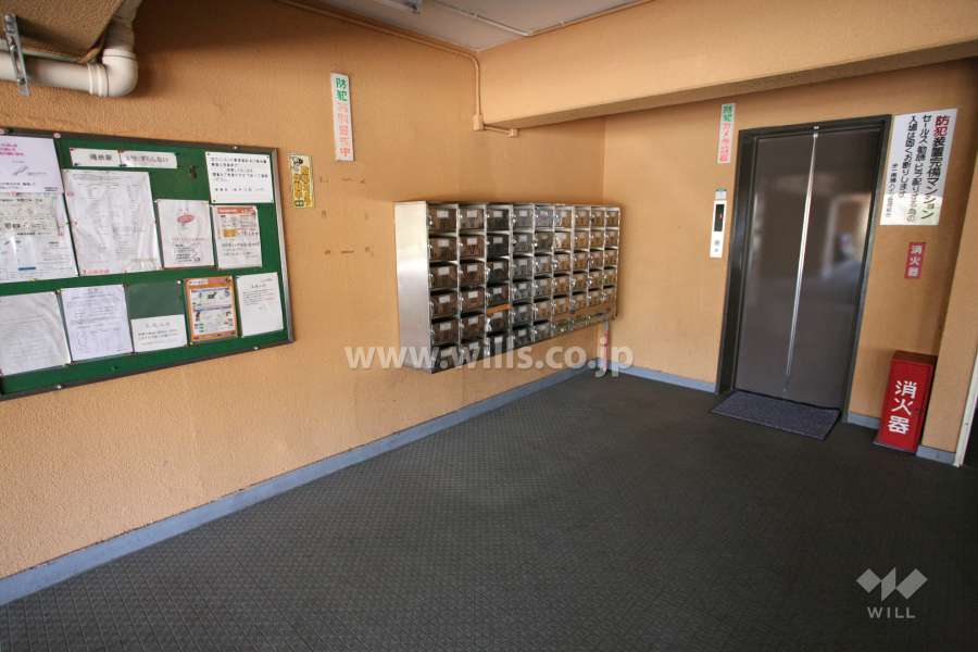 エントランスホール