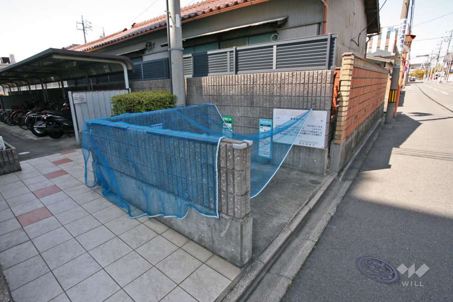 ゴミ置き場