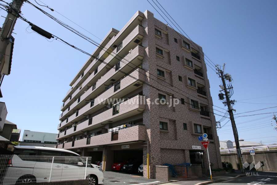 宝マンション笠寺南の外観（南東側から）