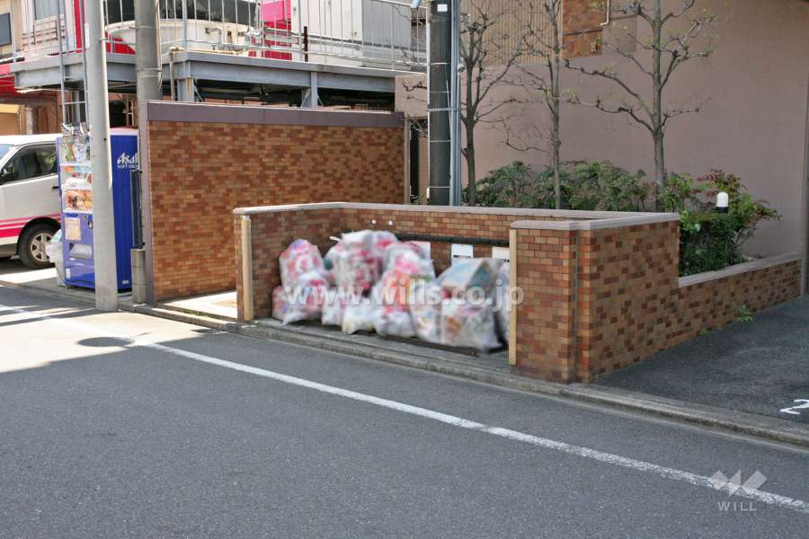 ゴミ置き場